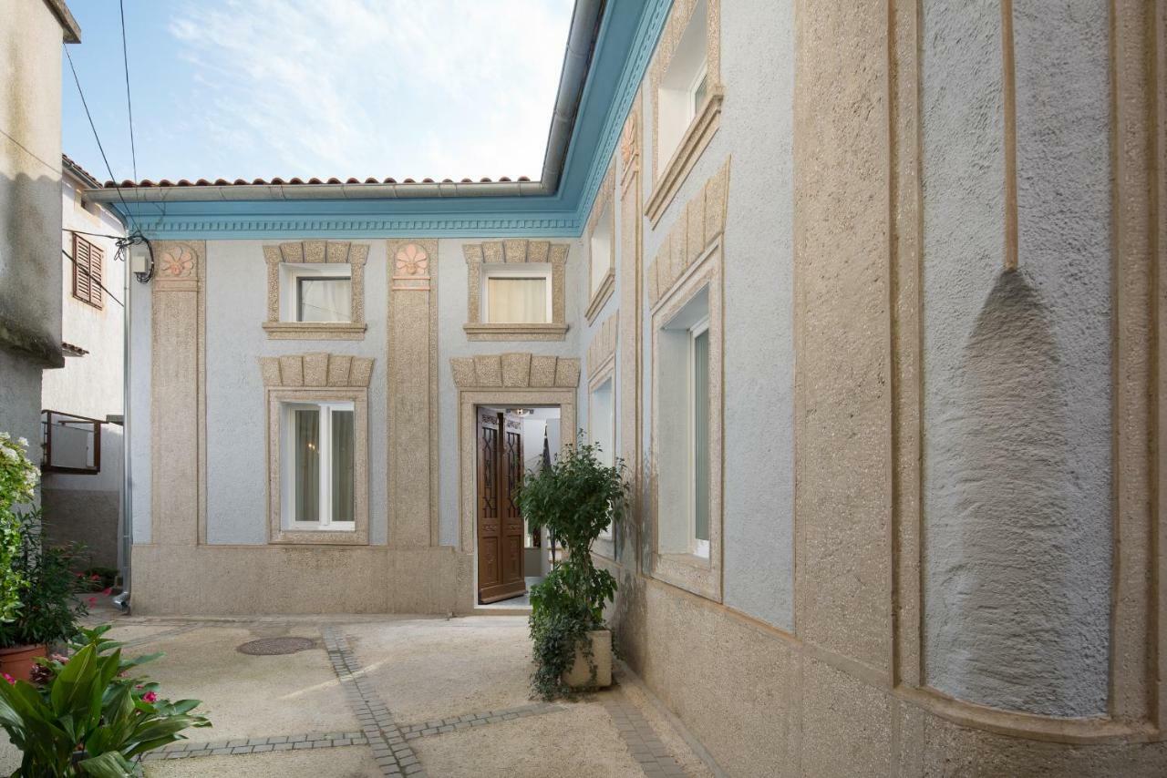 Mondinica Heritage House - Heated Pool Dobrinj Luaran gambar