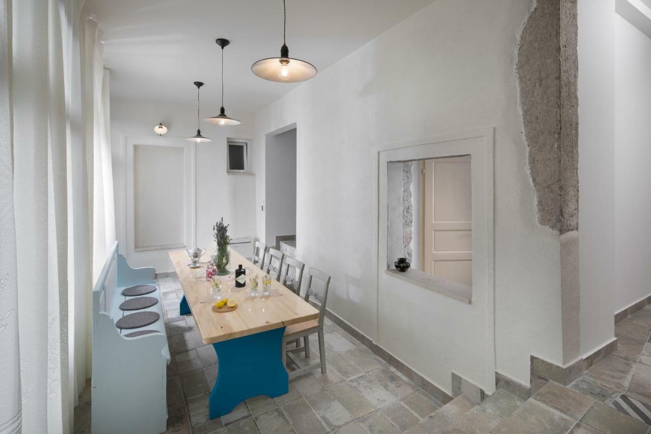 Mondinica Heritage House - Heated Pool Dobrinj Luaran gambar